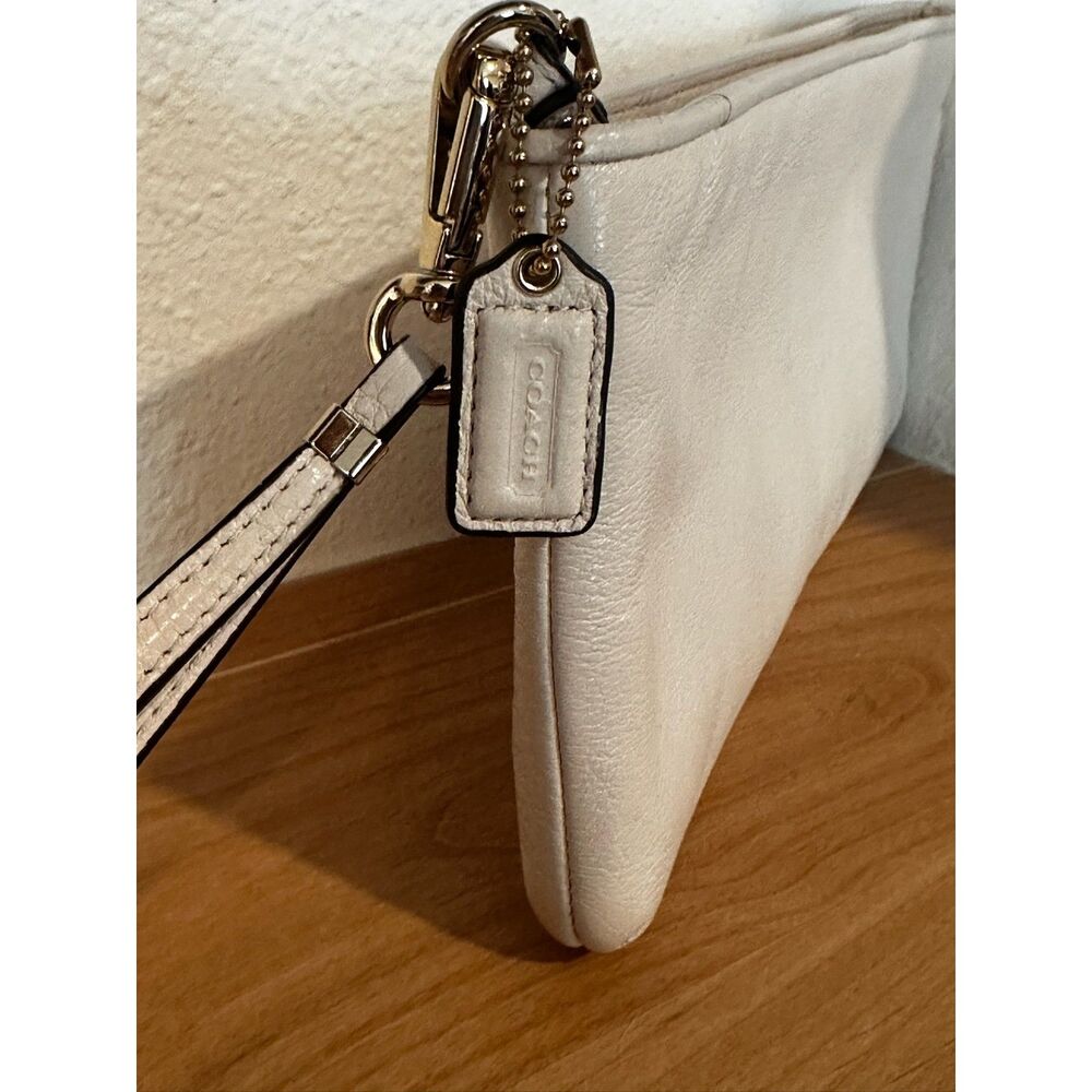Coach Ivory Pebbled Leather Wristlet - Picture 4 of 7